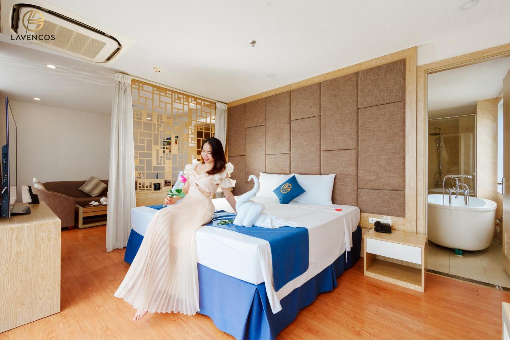 Lavencos Hotel ダナン市 エクステリア 写真
